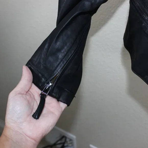 BlankNYC Onyx Vegan Leather Moto Jacket Black Zippered Pockets & Sleeves Multi - Picture 5 of 16